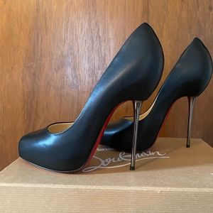 Christian Louboutin Shoes Authentic Size 35